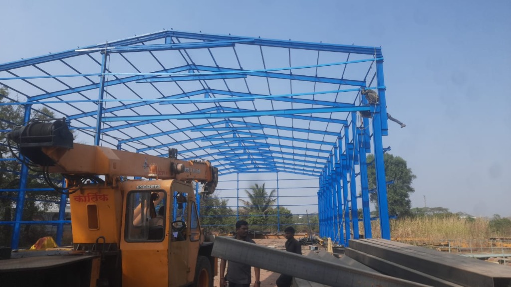 Om Shanirajeshwar Fabrication - On-site Industrial Shed & Crane Erection